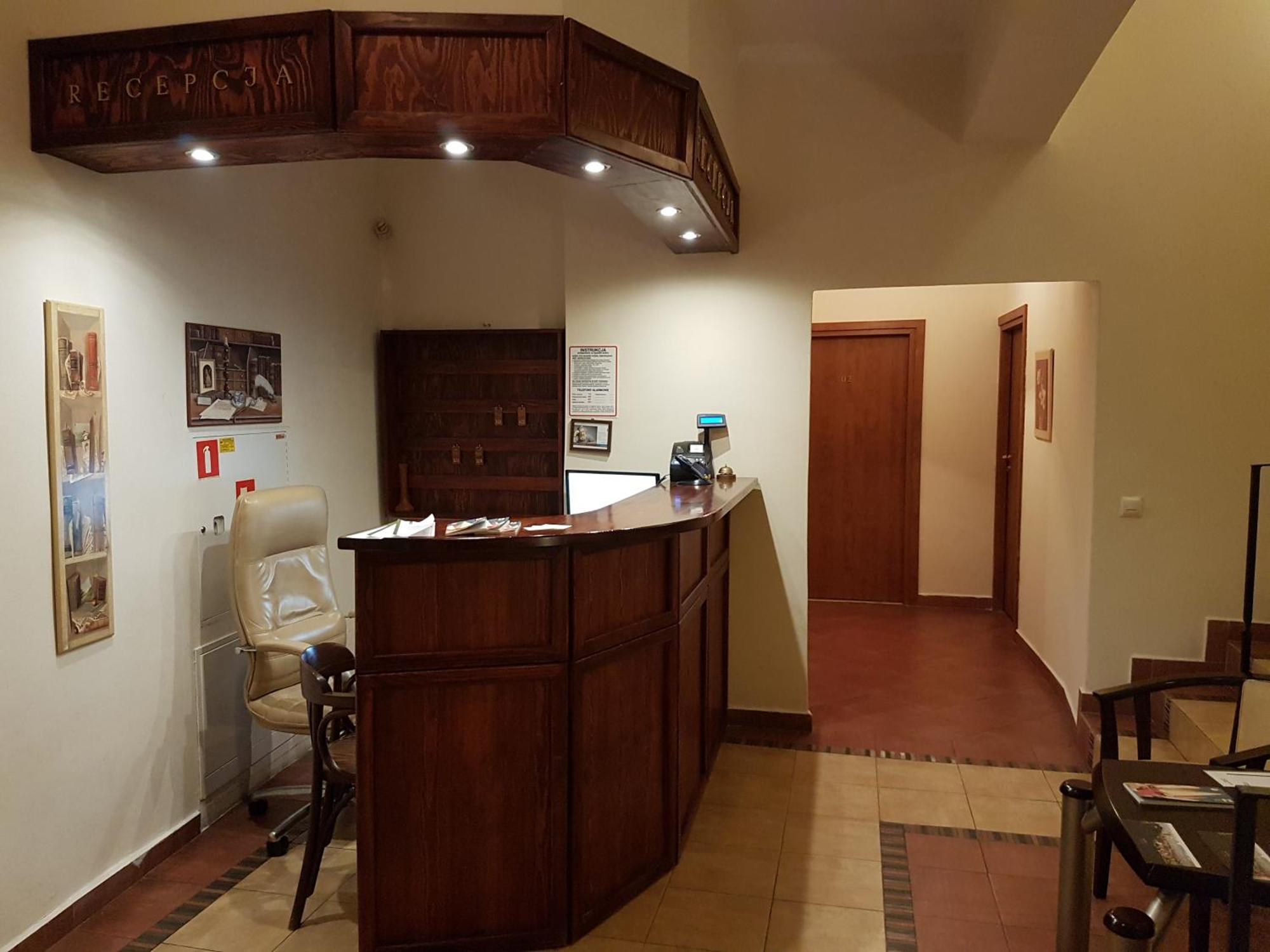 Rezydencja Cleopatra Bed and Breakfast Lublino Esterno foto